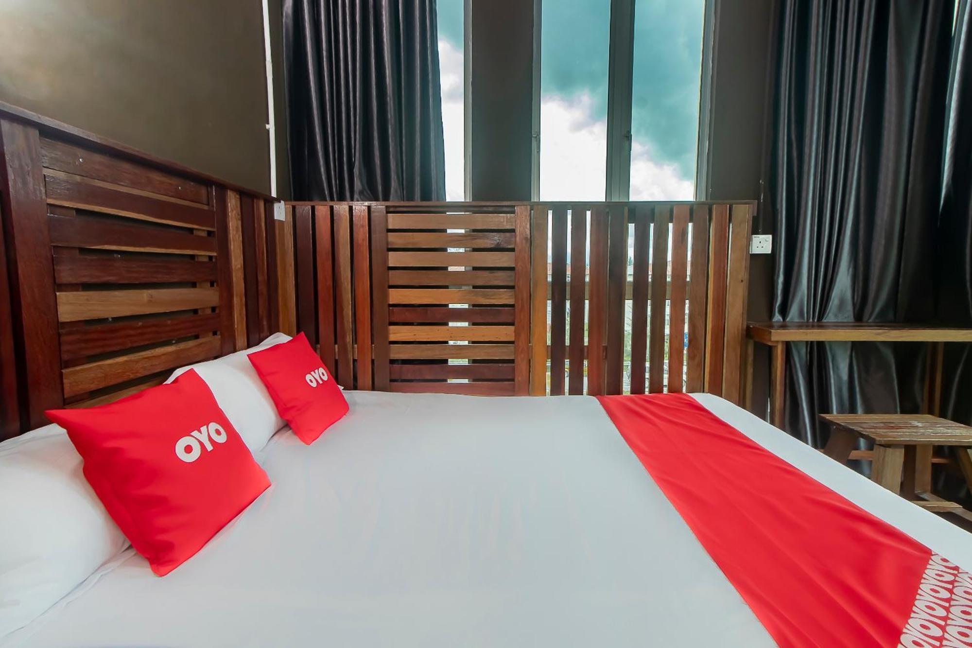 Oyo 90094 Hi Inn 3 Sibu Exterior photo